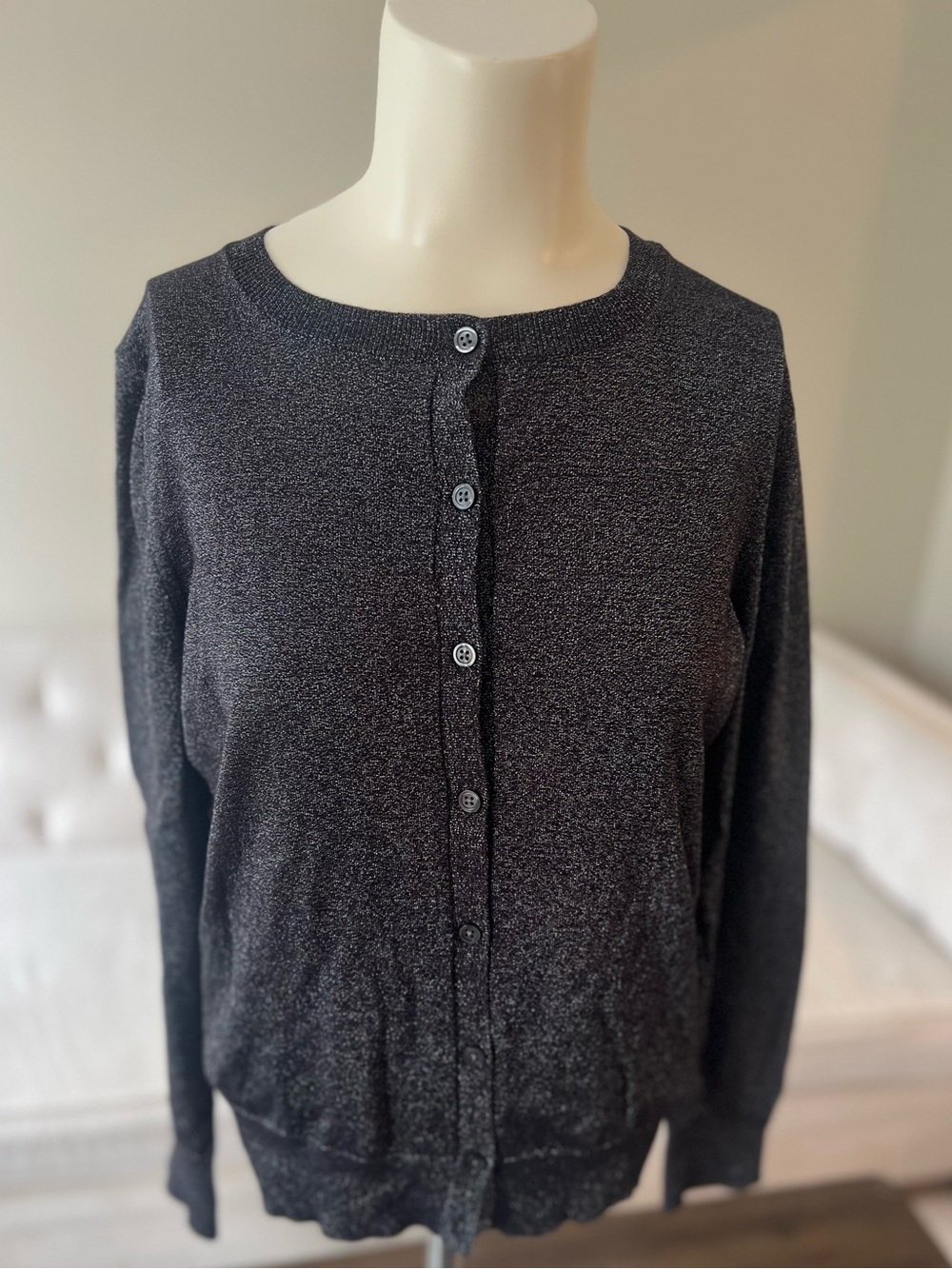 Banana Republic Black Shimmer Cardigan Crew Neck Button Front EUC